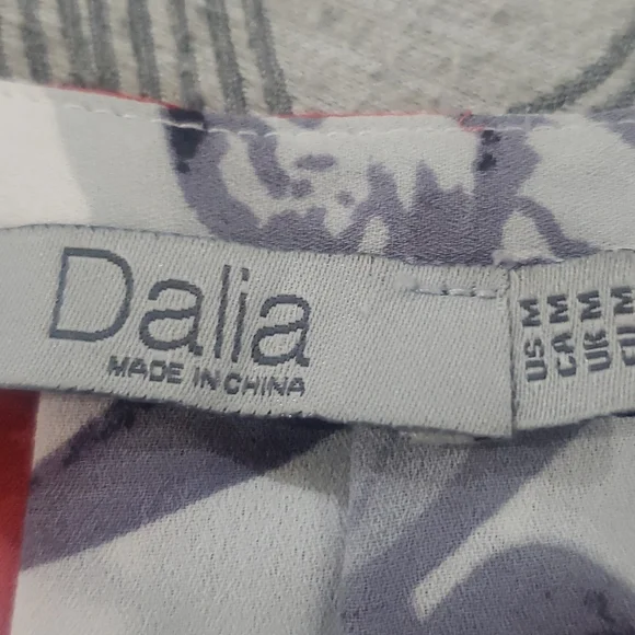 Top M - Picture 5 of 9